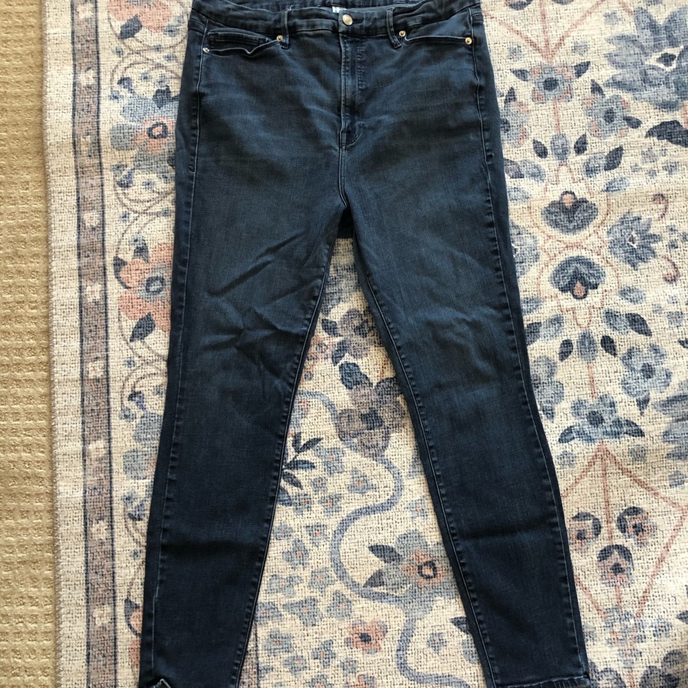 Good American Good Legs Jeans